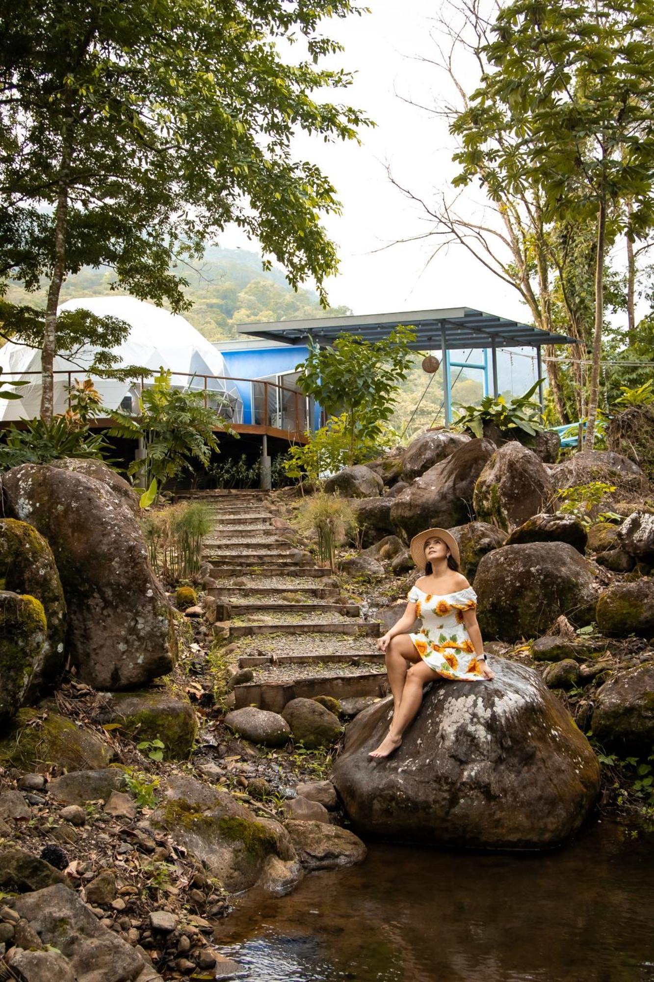 Bitzu Dome-Bijagua Riverside Glamping Exterior photo