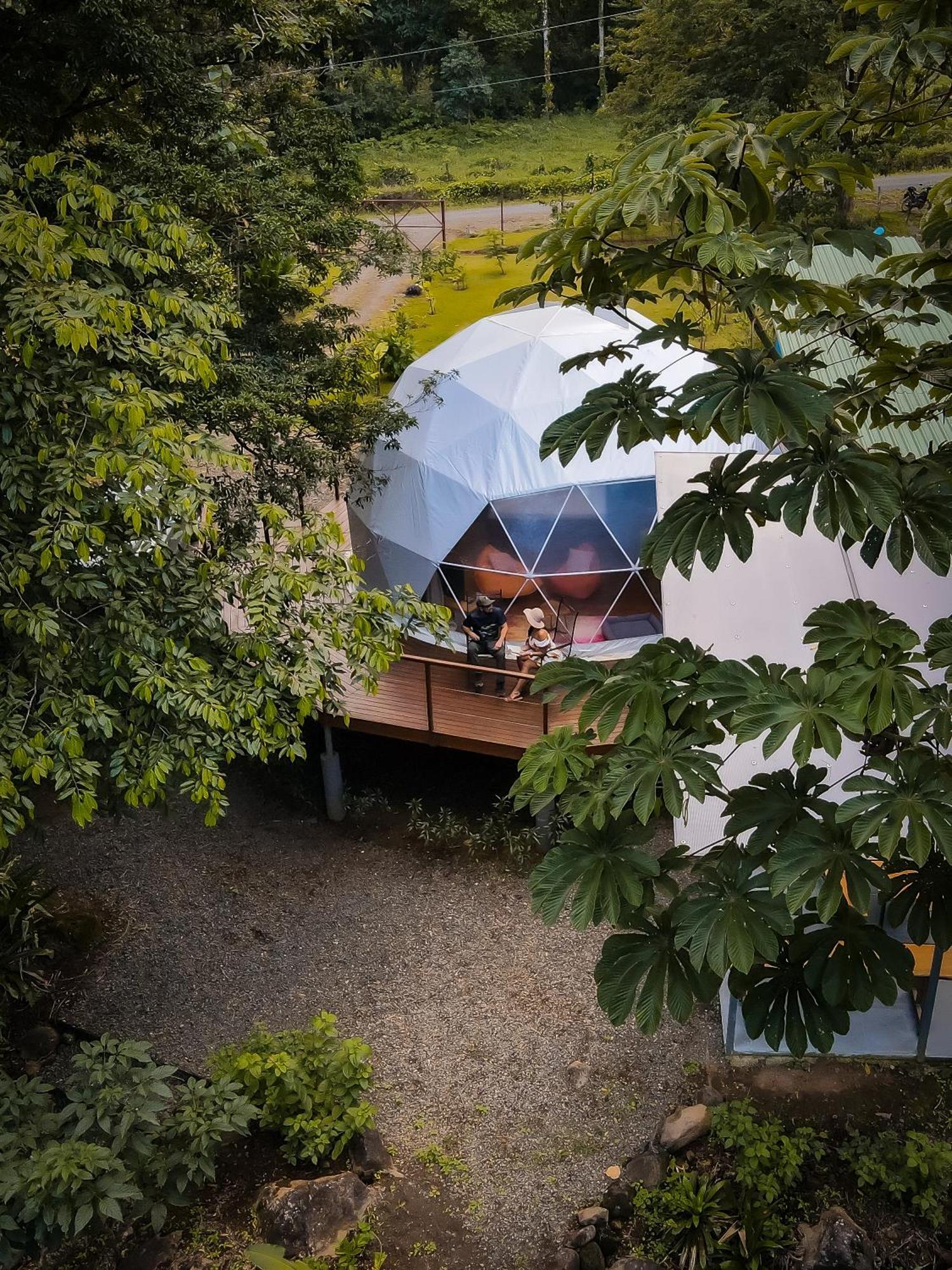 Bitzu Dome-Bijagua Riverside Glamping Exterior photo